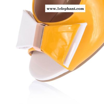 拖鞋清倉 外貿(mào)新品時(shí)尚涼拖鞋 糖果色魚嘴鞋 蝴蝶結(jié)高跟女式?jīng)? title=