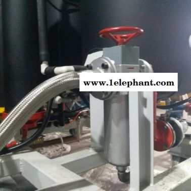 PU聚氨酯高壓澆注機 頭盔生產(chǎn)設(shè)備