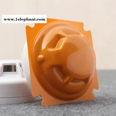 廠家供應(yīng)傳統(tǒng)非編碼煙霧探測器，多線煙感報警器，全英文中性包裝