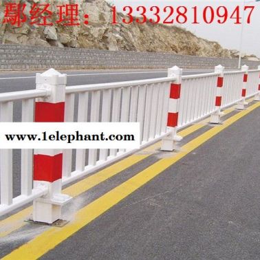 韶關(guān)公路隔離護欄價格 佛山交通護欄現(xiàn)貨 惠州馬路護欄零售