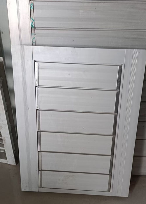 變壓器室通風(fēng)鋁百葉窗